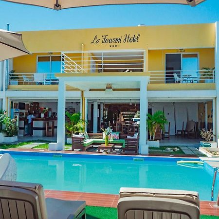 La Fourmi Hotel Nosy Be Exterior photo