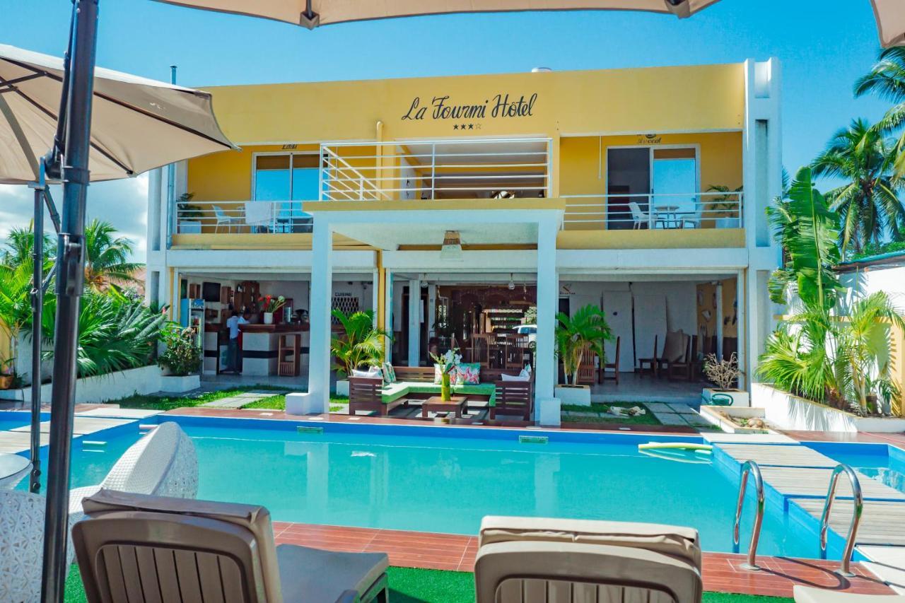 La Fourmi Hotel Nosy Be Exterior photo