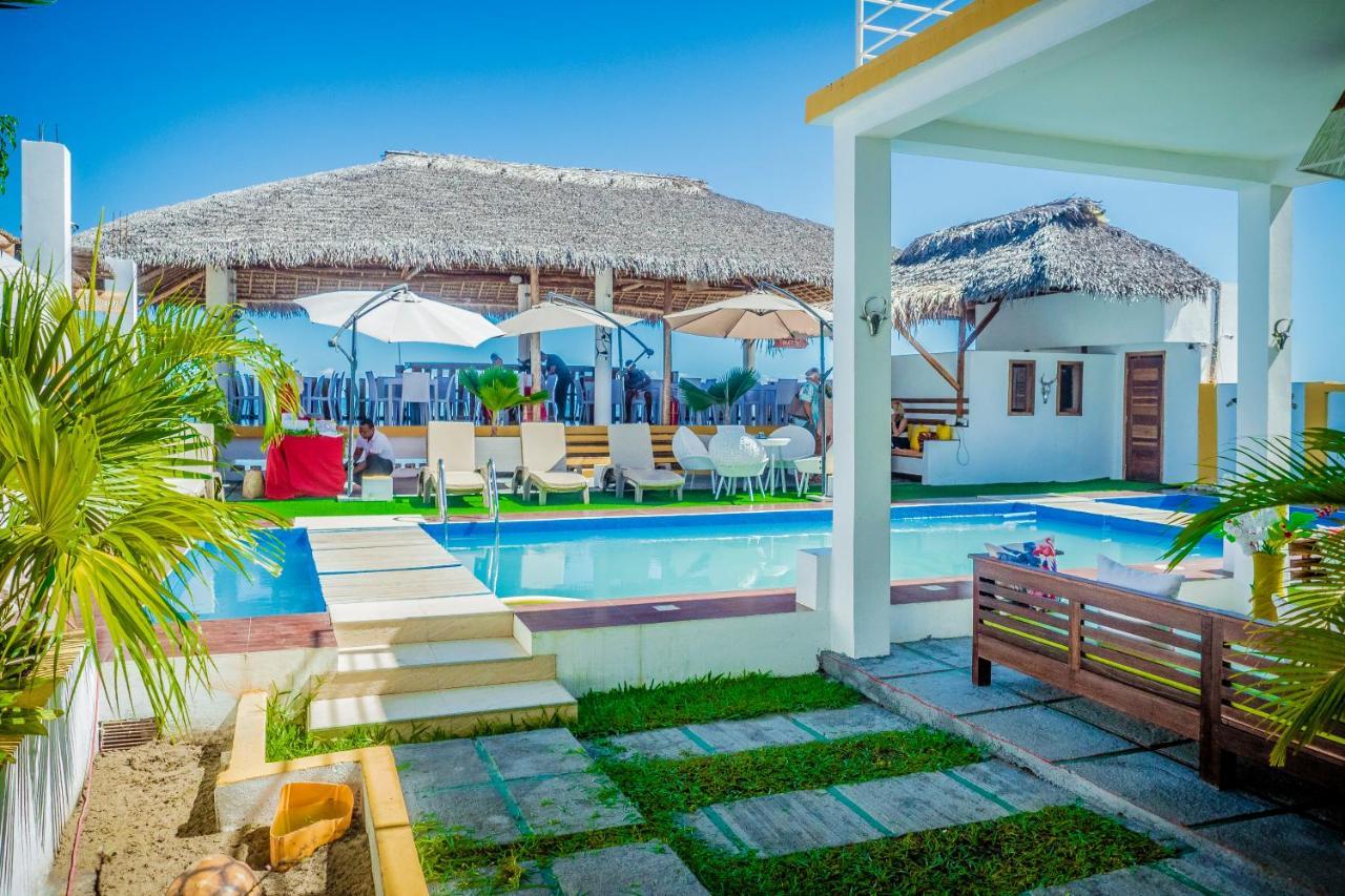 La Fourmi Hotel Nosy Be Exterior photo
